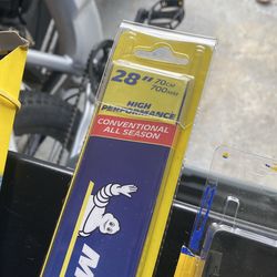 4 -28 inch new wiper blades