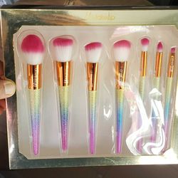 7pcs Colorfull Makeup Brush Set With Gift Box