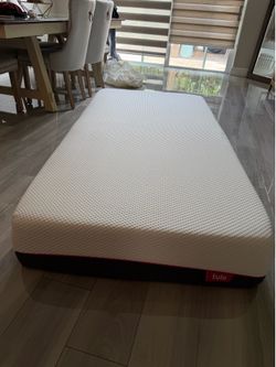 Memory Foam Mattress- Twin Size