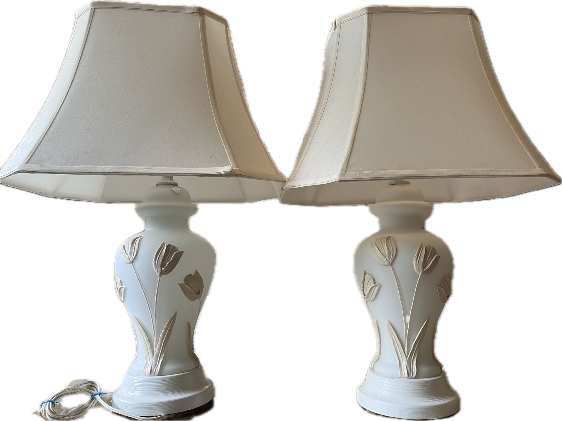 2 Vintage French Porcelain Lamps With 3D Tulips