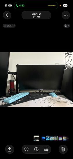 Sceptre monitor 165hz with dual monitor stand and hyper x quad cast mic