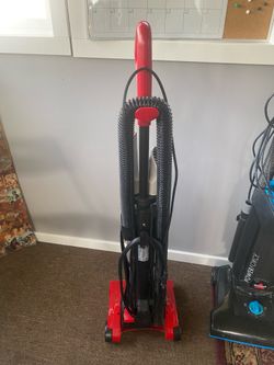 Vacuum dirt Devil