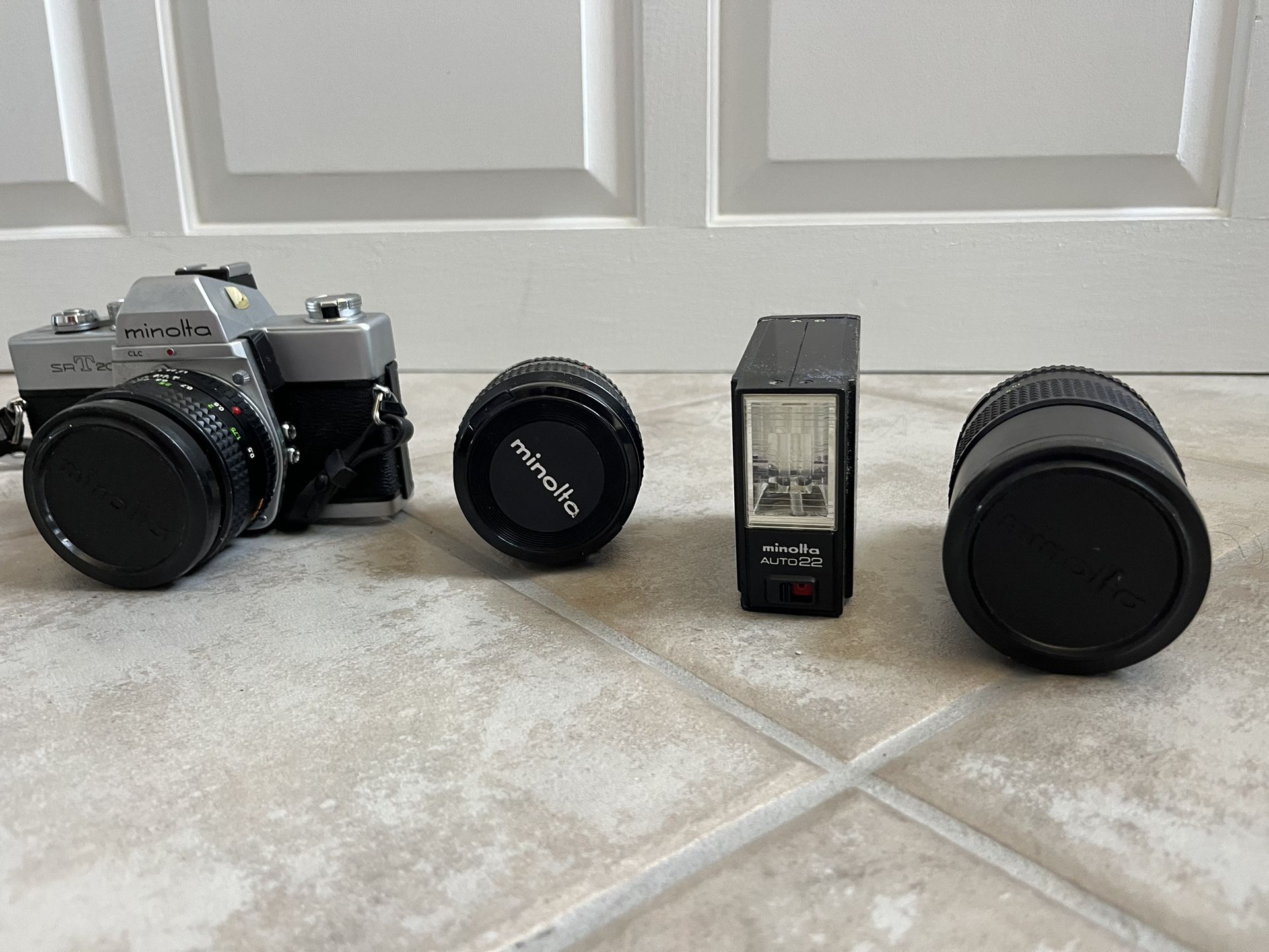 Minolta SRT201 Camera