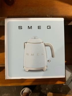 Smeg Mini Tea Kettle Blue 