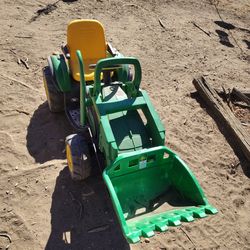 John deer kids tractor