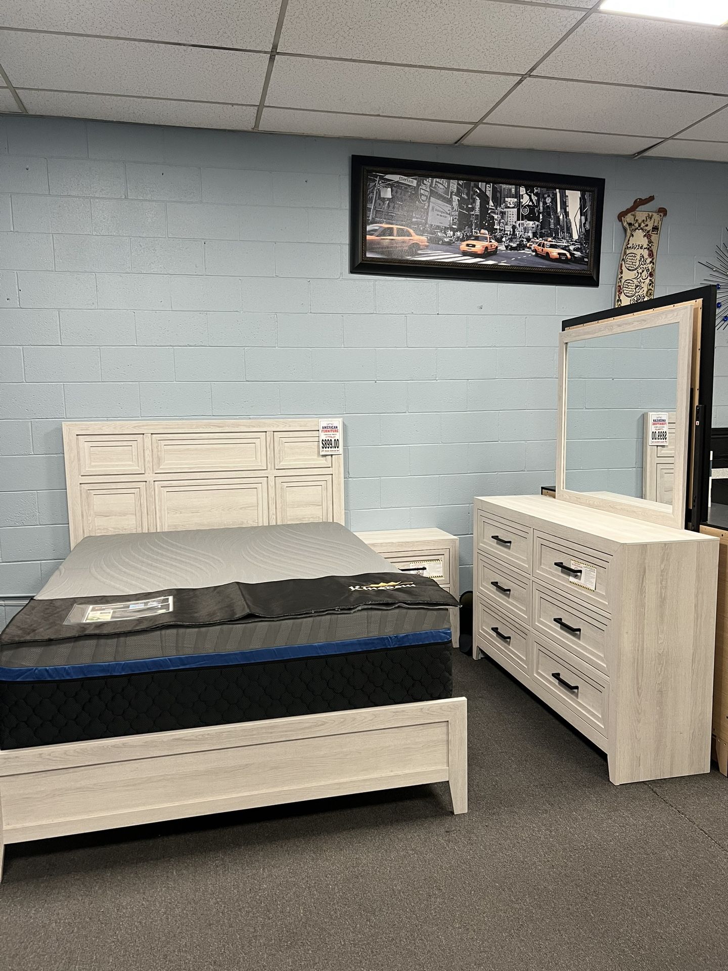 4PC Queen Bedroom Set