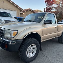 2000 Toyota Tacoma