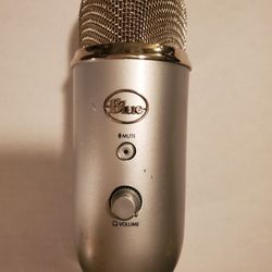 Blue Yeti USB Microphone 