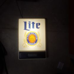 Rare Miller lite Bar Sign & Clock