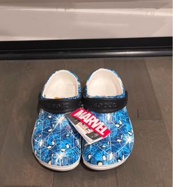 NEW Marvel Spider-Man Crocs M6/W8