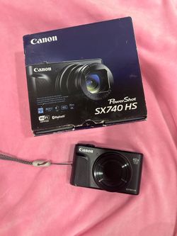 Canon sx740