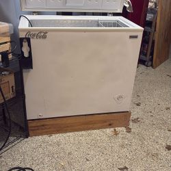 Criterion Coke Cola Freezer Chest