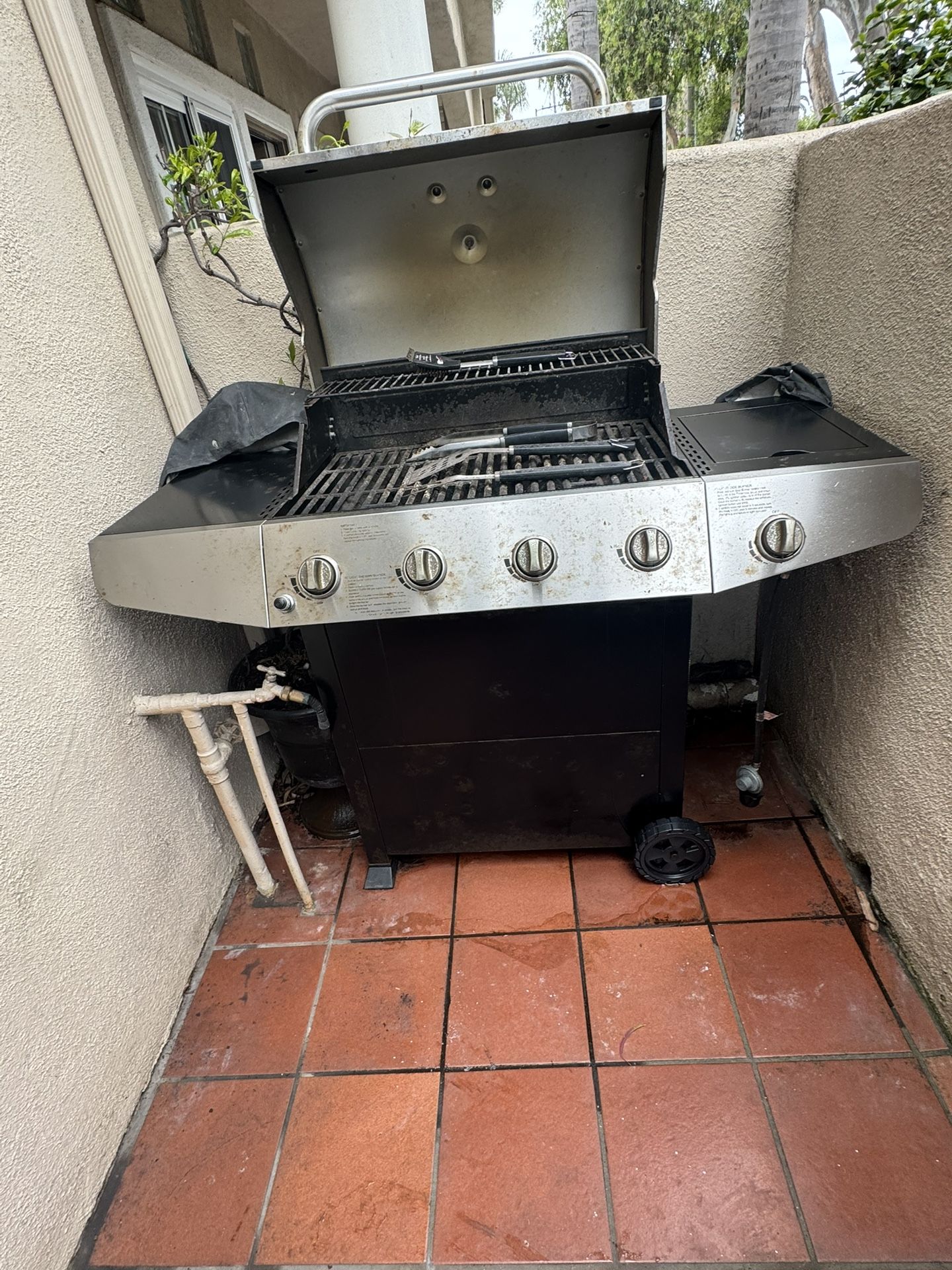Let’s Make a Deeeeeaaallll..MASTER FORGE BBQ WITH EVERYTHING BUT GAS