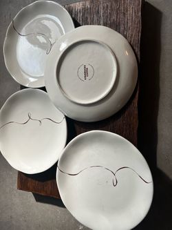 4 STARBUCKS PLATES 8”