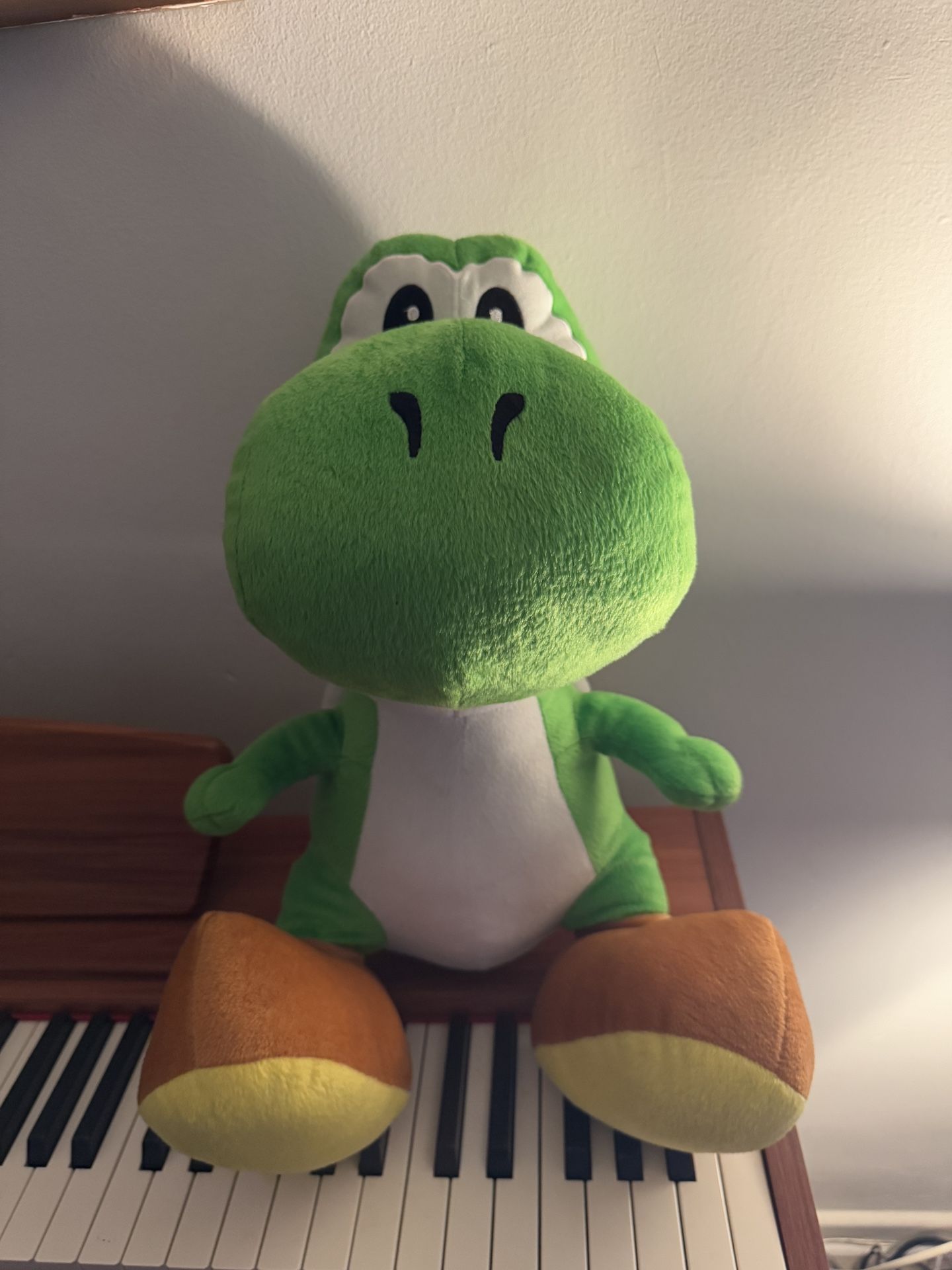 Yoshi 18” Nintendo Plushie