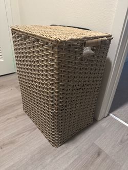 Hamper