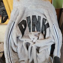 Robe (Victoria Secret)