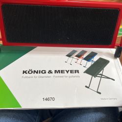 Foot Rest For Guitarist König & Meyer