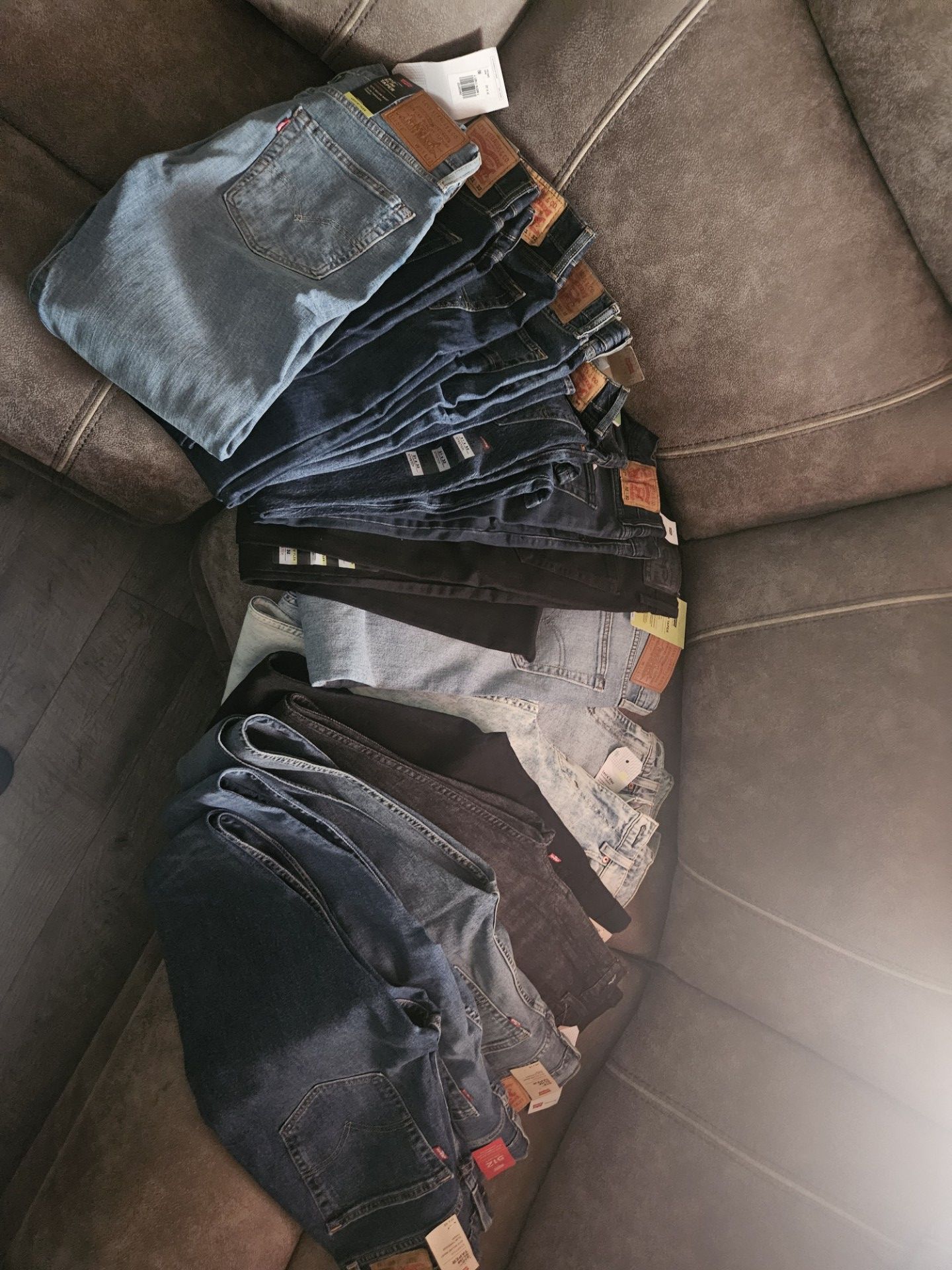 Levis 512