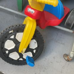 Kids tricycle toy