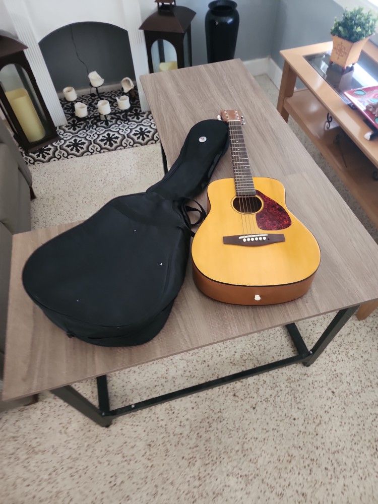 Yamaha JR1 FG Junior 3/4 Size Acoustic Guitar, Natural