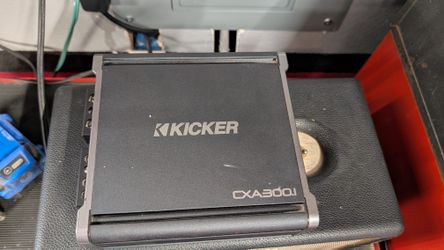 Kicker Amp 300w