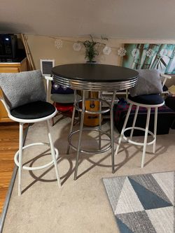 Pub height table and 2 chairs