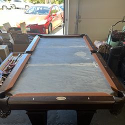 7’ Golden West Pool Table 