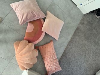 Pink throw pillows