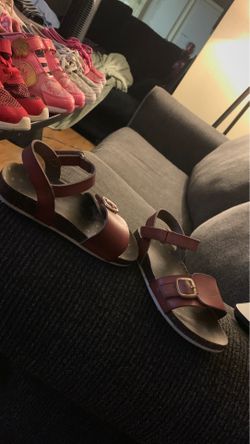 Little girls Sandals size 9c