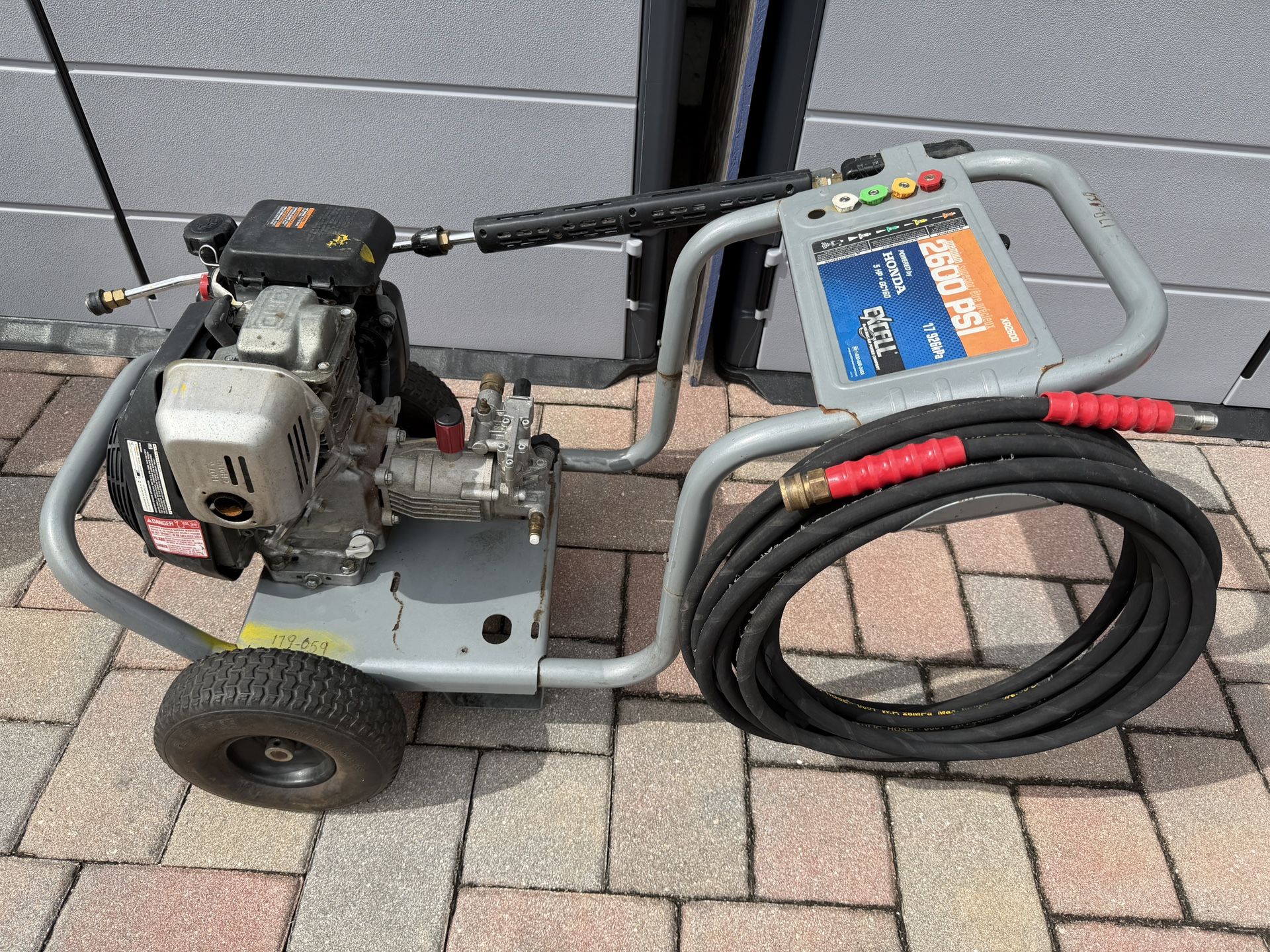 Honda Pressure Washer Excellent Maintained And Clean 2600psi Complete