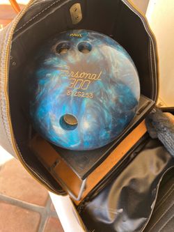 Blue bowling boll