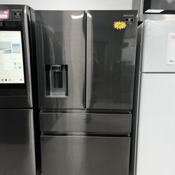 Samsung 36in. 4-Door French Door With Ice Maker In Black Stainless Steel Refrigerator 