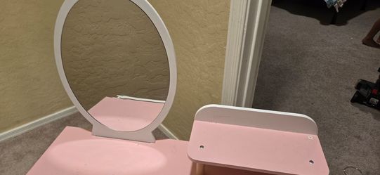 Little desk