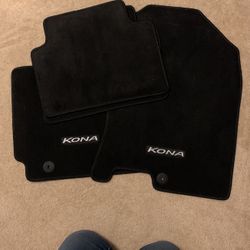 New Hyundai Kona Floor Mats - Set of 4