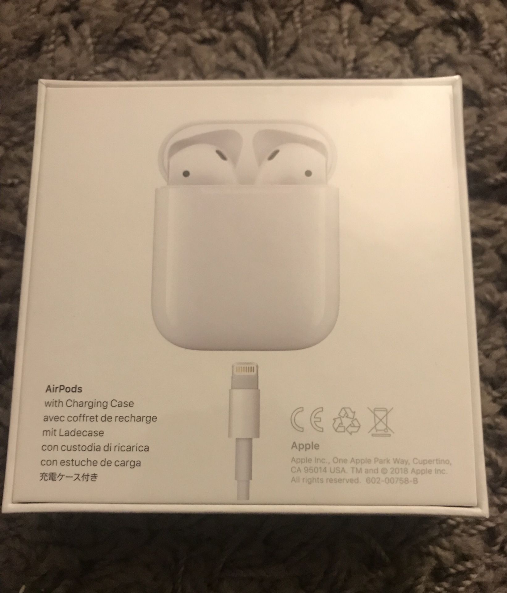 Apple AirPods brand new
