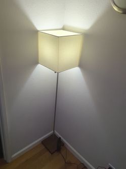 Floor lamp