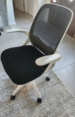 White Desk Chair $50