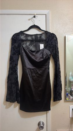 Black flower, wide sleeve, long sleeve mini dress Black flower, wide sleeve, long sleeve silk mini dress