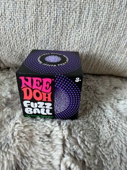 NeeDoh Fuzzball purple