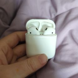Airpods 4