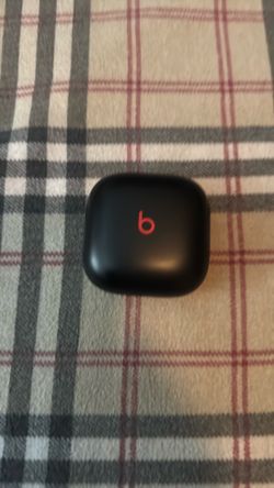 Beats Bluetooth earphones