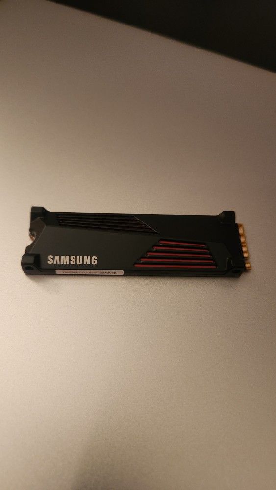 Samsung 990 Pro 4TB Gen4 M.2 SSD Drive