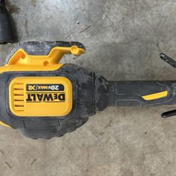 Dewalt Battery Powered Weedeater Needs Battery 