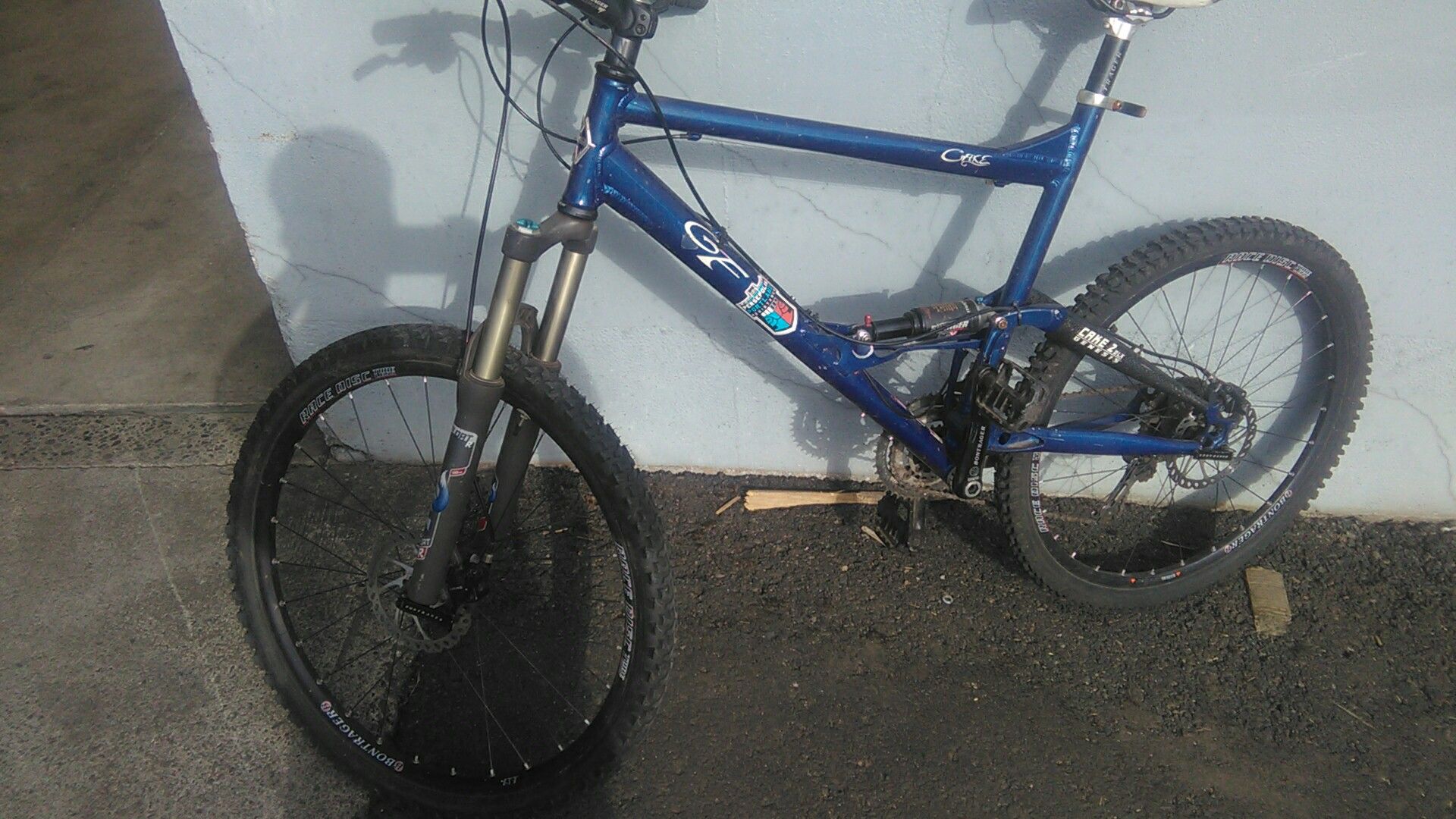 Price drop!! Gary Fisher cake 2 DLX Genesis mountain bike