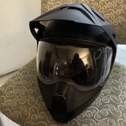 Icon Large Helmet