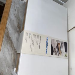 Desk stand 