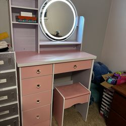 Pink girl vanity with led mirror and still