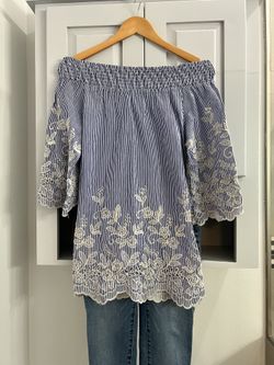 Small Striped Off The Shoulder Blouse