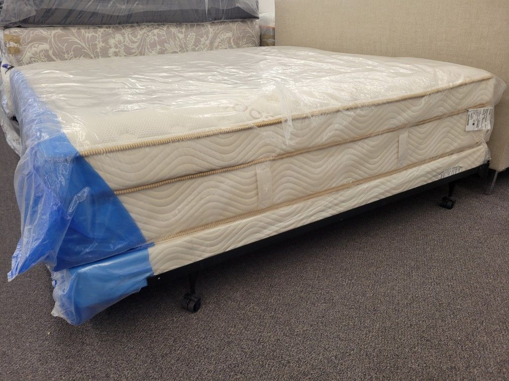 🔥KING SIZES MATTRESS SET 🔥DELIVERY AVAILABLE FOR $40🔥